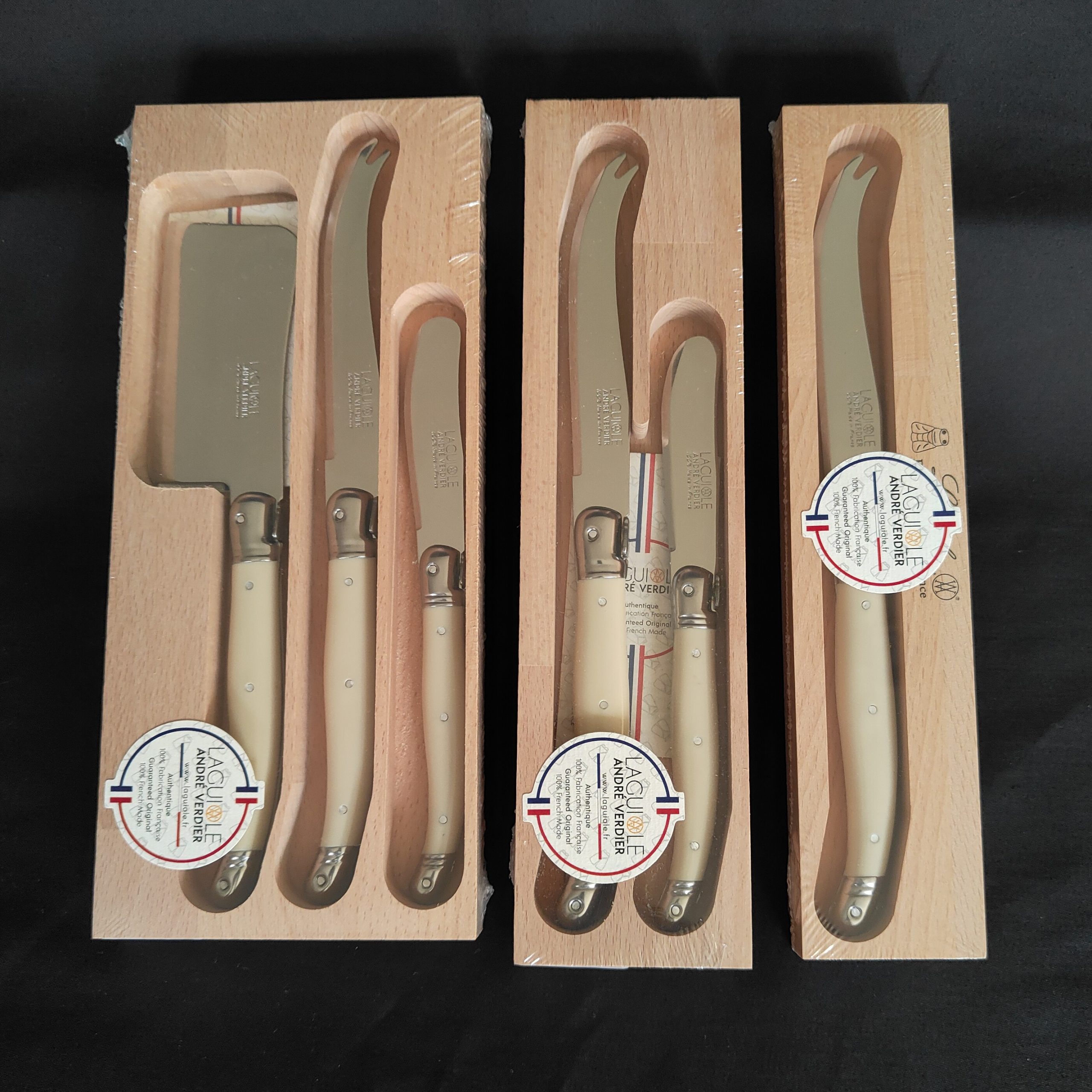 cheese knives