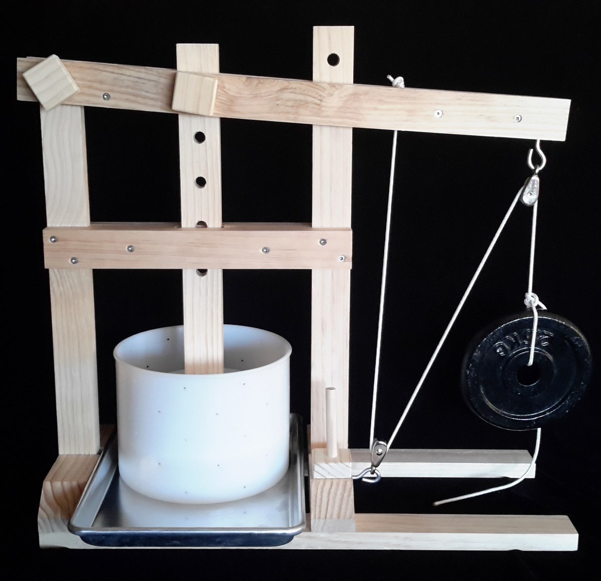 Dutch Style Cheese Press - Image 3